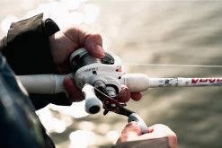 Abu Garcia Veritas Baitcasting Combo -Hot Sale Angling Store ABU BAITCAST COMBO VERITAS LIFESTYLE 2021 001